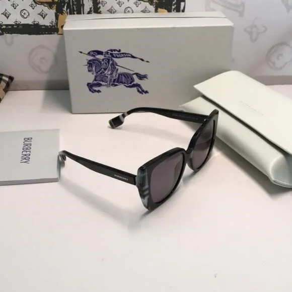 Burberry Meryl Polarized Dark Grey Butterfly Ladies Sunglasses BE4393F 405181 Burberry Meryl Polarized Dark Grey Butterfly Ladies  main image 2